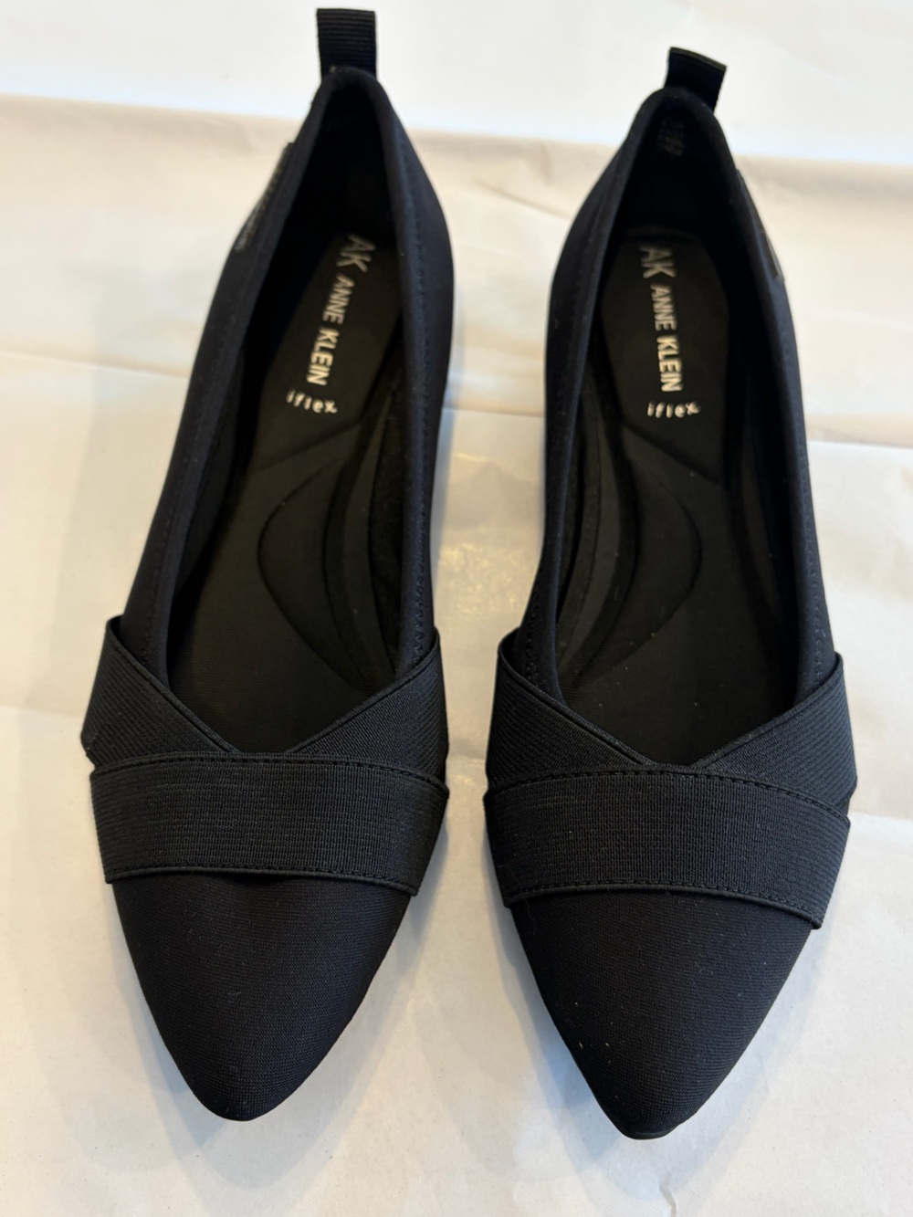 Anne Klein Black Pointed Toe iFlex Flats - Picture 2 of 6